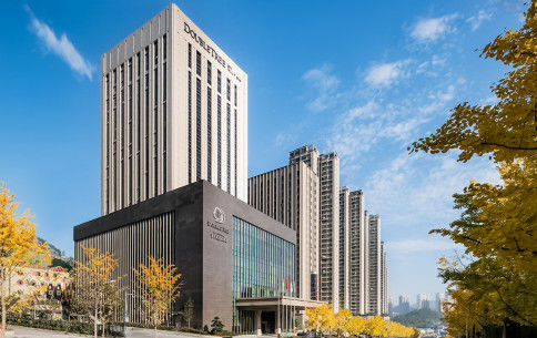 trường hợp công ty mới nhất về DoubleTree By Hilton Hotel Thập Yển