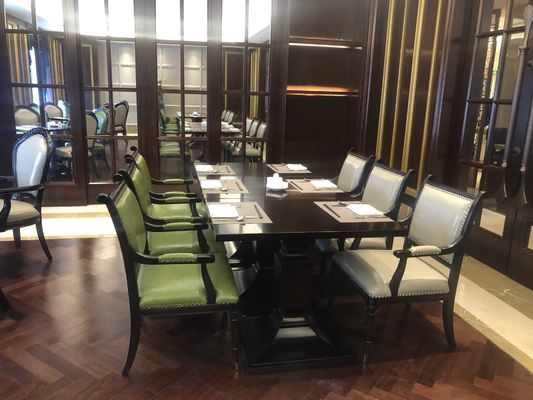 Khách sạn 5 sao Khách sạn quốc tế Bộ bàn ăn tùy chỉnh Bộ ghế sofa tùy chỉnh chống thấm nước