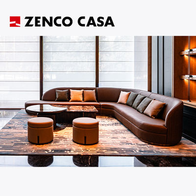 Bộ đồ nội thất giải trí của khách sạn bao gồm ghế sofa da và bàn cà phê đá cẩm thạch