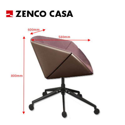 Bộ đồ nội thất phòng ngủ đôi của khách sạn bao gồm giường và ghế sofa với gối